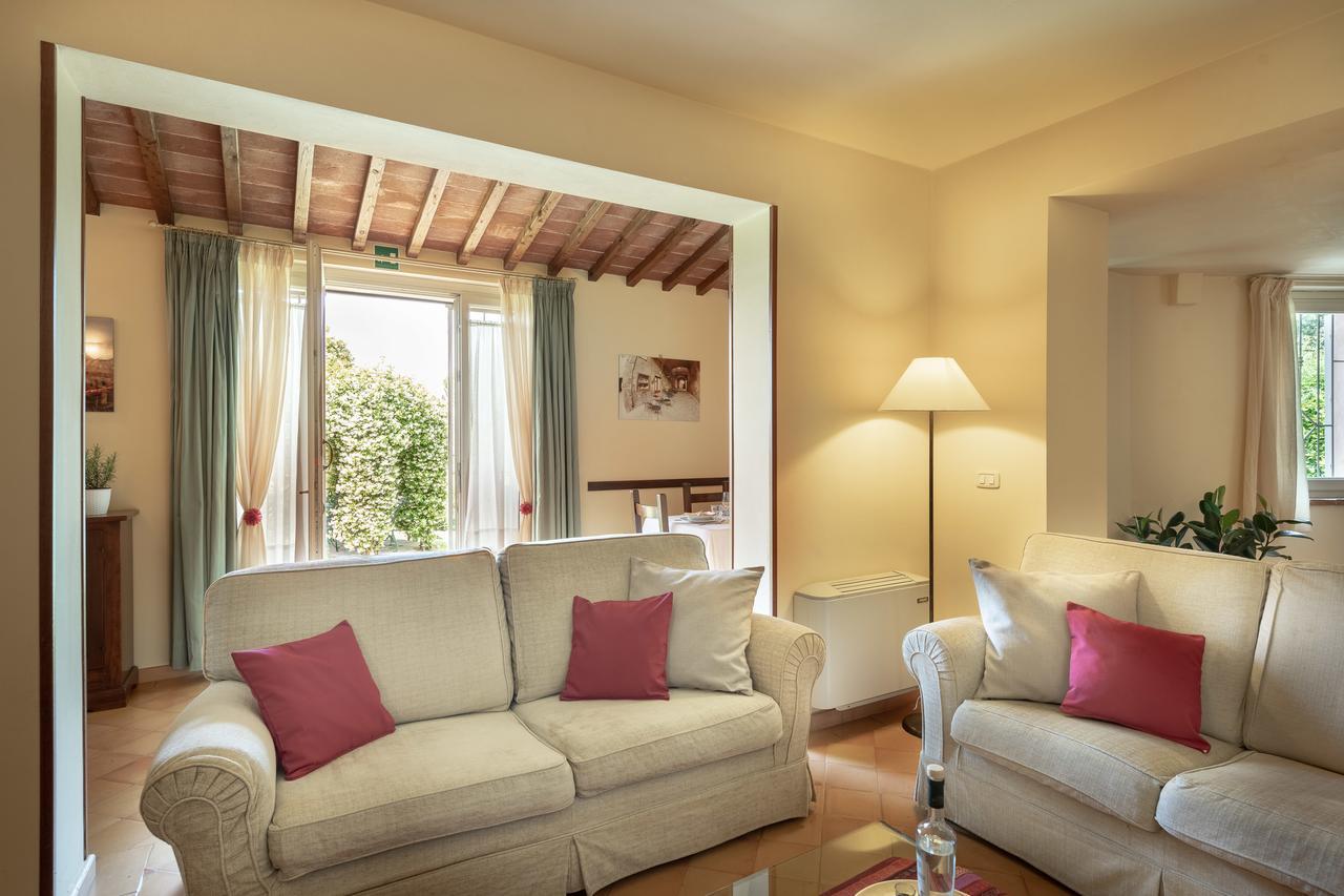 Villa Il Borghetto Сиена Экстерьер фото